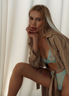 Проститутка Инстамодель