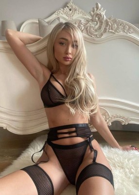 Проститутка Эльвира